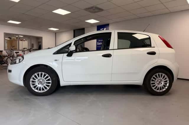 Fiat Punto Evo (2016) thumbnail 3
