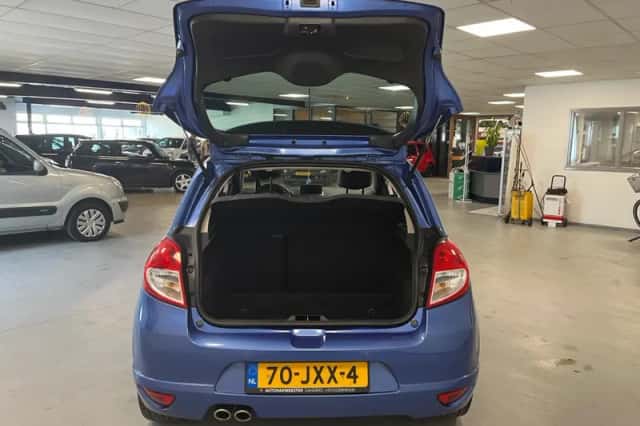 Renault Clio (2009) thumbnail 6