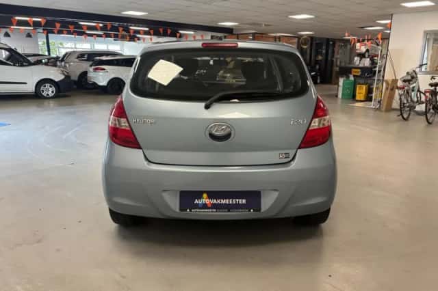 Hyundai i20 (2012) thumbnail 5