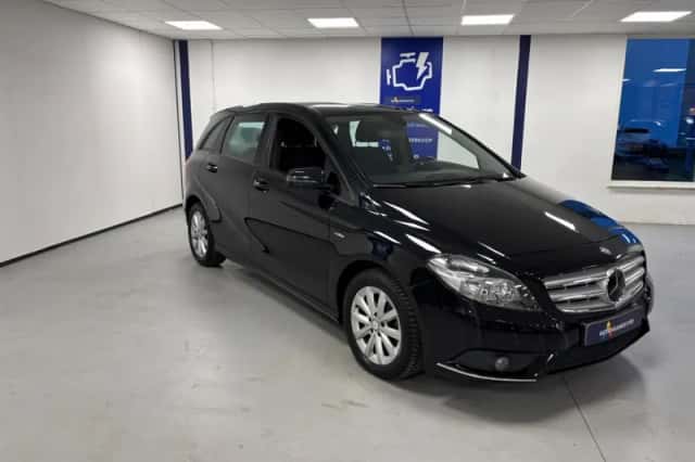 Mercedes-Benz B-Klasse (2012) thumbnail 3