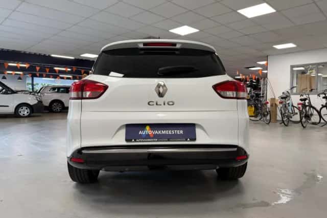 Renault Clio (2019) thumbnail 6