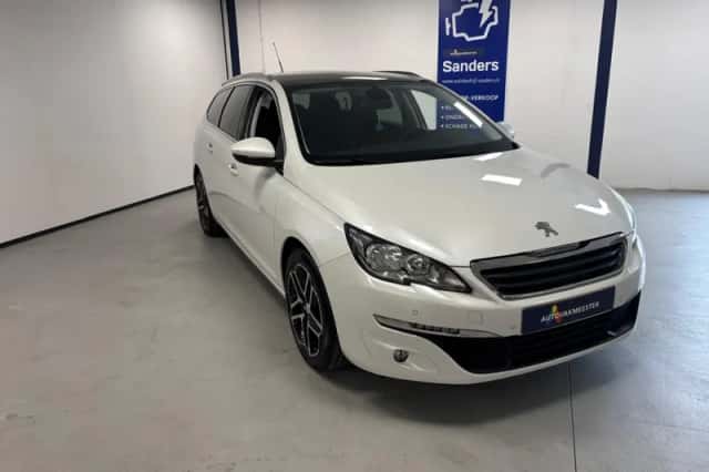 Peugeot 308 (2015) thumbnail 2