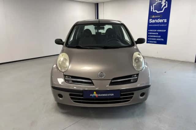 Nissan Micra (2006) thumbnail 2