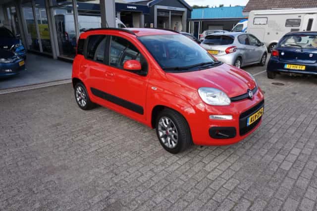 Fiat Panda (2020) thumbnail 3