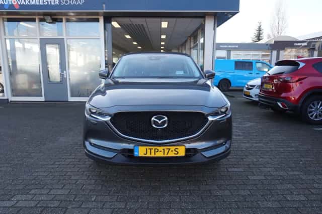Mazda CX-5 (2018) thumbnail 2