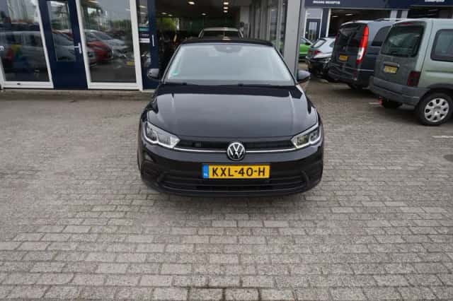 Volkswagen Polo (2023) thumbnail 2