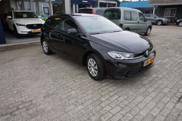 Volkswagen Polo (2023) thumbnail 3