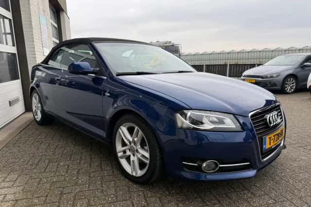 Audi A3 (2011) thumbnail 4
