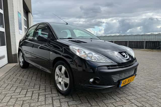 Peugeot 206 (2009) thumbnail 4