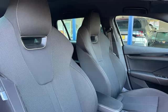 Škoda Octavia (2021) thumbnail 6