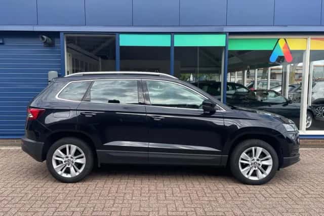 Škoda Karoq (2021) thumbnail 4