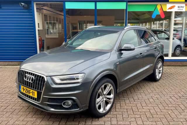 Audi Q3 (2015) thumbnail 1