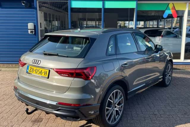 Audi Q3 (2019) thumbnail 5
