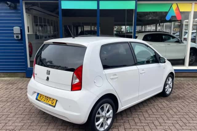 SEAT Mii (2018) thumbnail 2