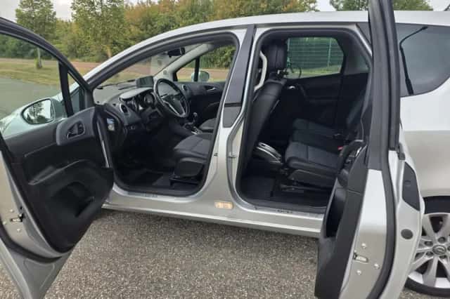 Opel Meriva (2012) thumbnail 6