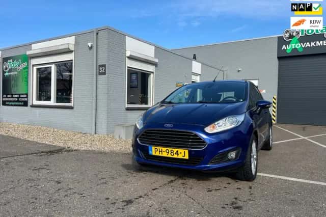 Ford Fiesta (2017) thumbnail 1