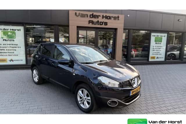 Nissan Qashqai (2010) thumbnail 1