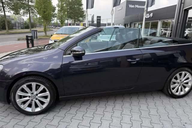 Volkswagen Golf (2012) thumbnail 6