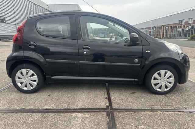 Peugeot 107 (2013) thumbnail 5
