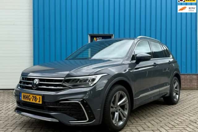 Volkswagen Tiguan (2024) thumbnail 1