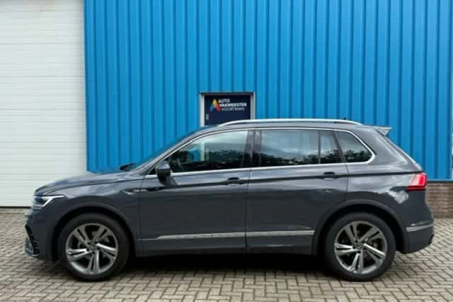 Volkswagen Tiguan (2024) thumbnail 3