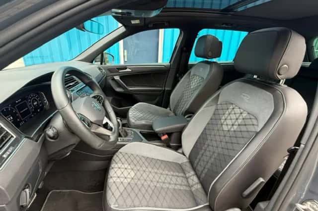 Volkswagen Tiguan (2024) thumbnail 6