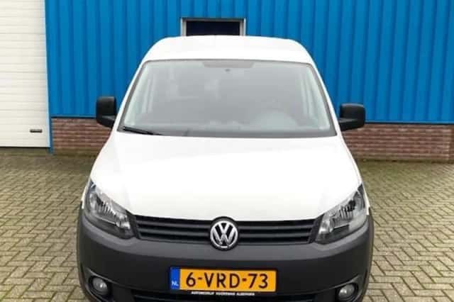 Volkswagen Caddy (2011) thumbnail 2