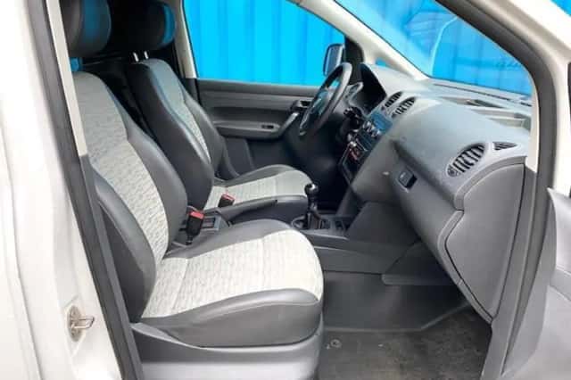 Volkswagen Caddy (2011) thumbnail 6