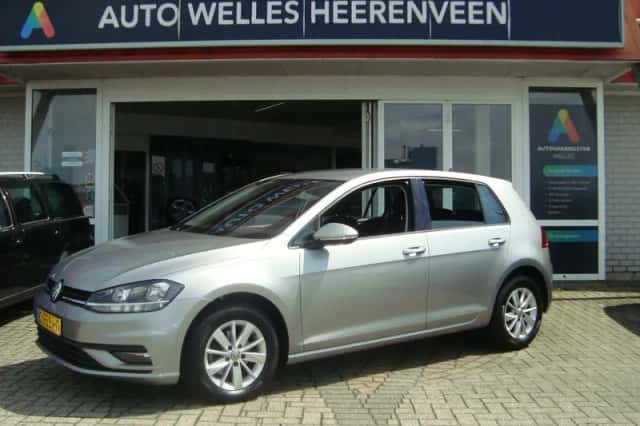 Volkswagen Golf (2019) thumbnail 1