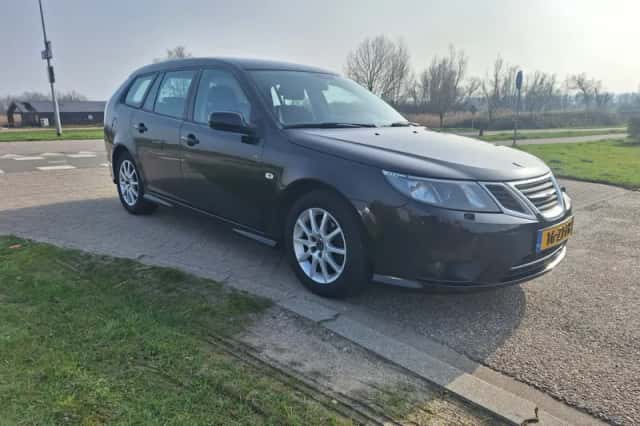 Saab 9-3 (2008) thumbnail 6