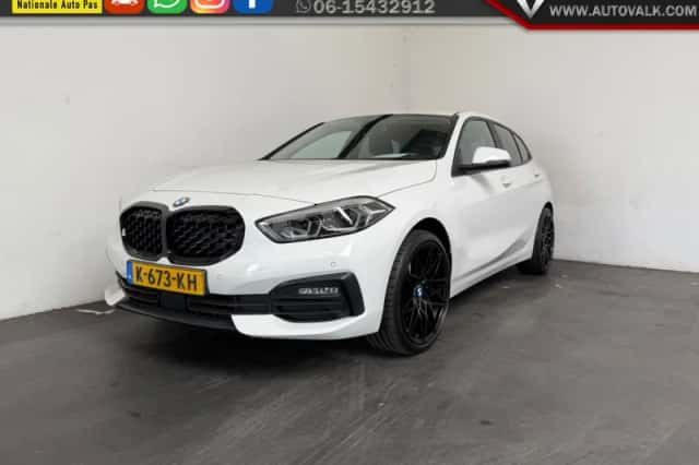 BMW 1-Serie (2021) thumbnail 1