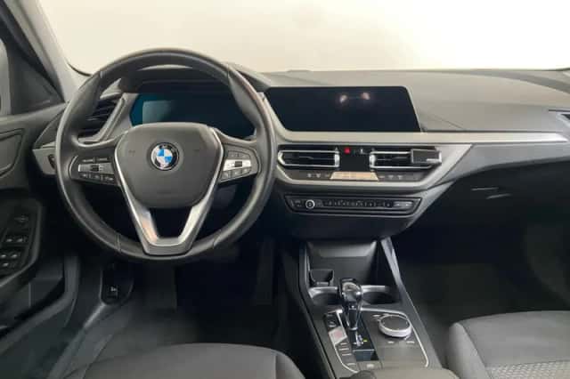 BMW 1-Serie (2021) thumbnail 4