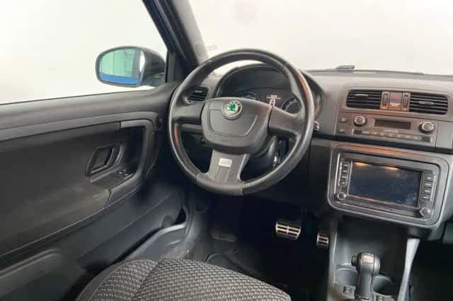 Škoda Fabia (2011) thumbnail 5