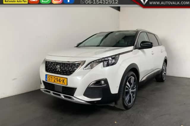 Peugeot 5008 (2017) thumbnail 1