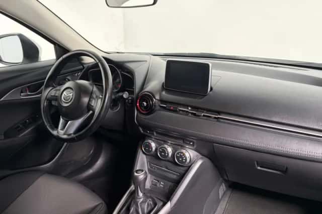 Mazda CX-3 (2015) thumbnail 4