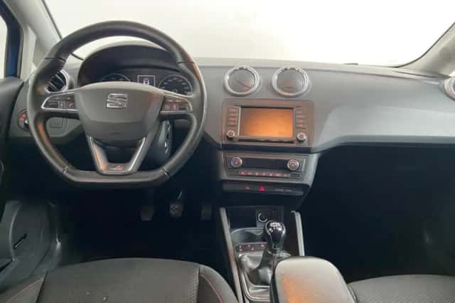 SEAT Ibiza (2016) thumbnail 4