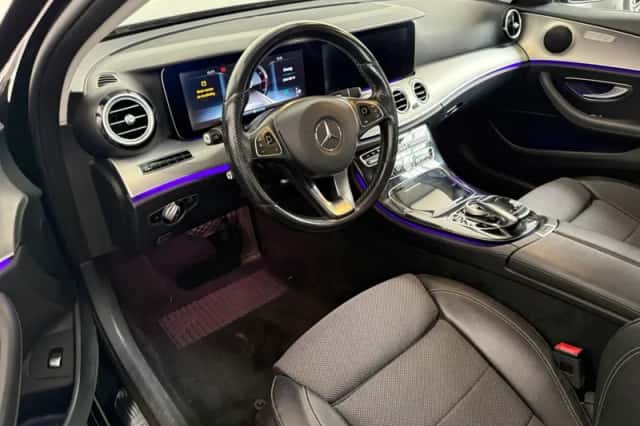 Mercedes-Benz E-Klasse (2016) thumbnail 6