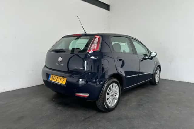 Fiat Punto Evo (2012) thumbnail 2