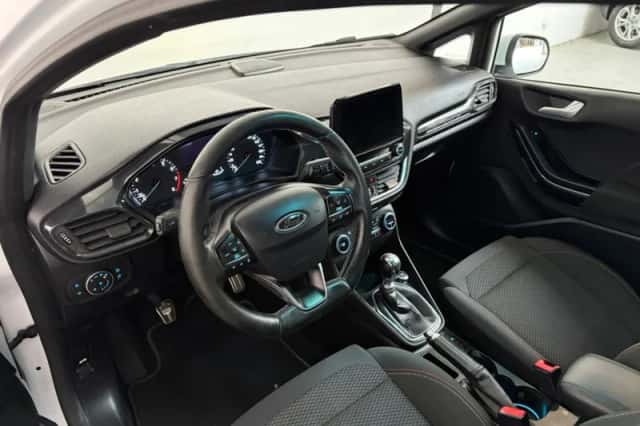 Ford Fiesta (2017) thumbnail 6