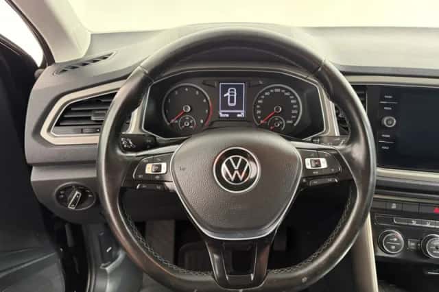 Volkswagen T-Roc (2022) thumbnail 5