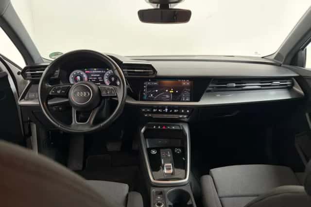 Audi A3 (2021) thumbnail 3