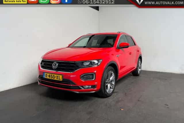 Volkswagen T-Roc (2021) thumbnail 1