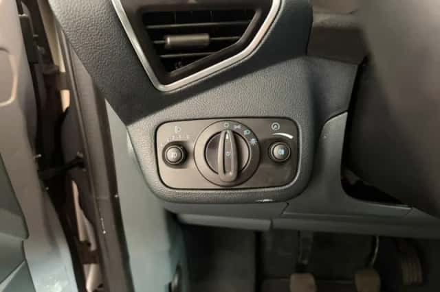 Ford Grand C-Max (2011) thumbnail 6