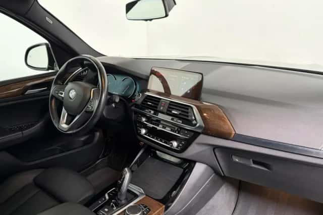 BMW X3 (2019) thumbnail 4