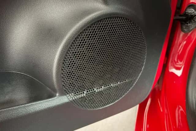 SEAT Ibiza (2014) thumbnail 5