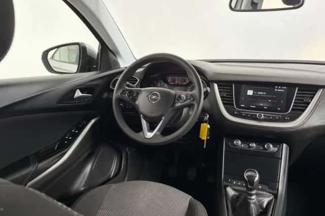 Opel Grandland (2019) thumbnail 6