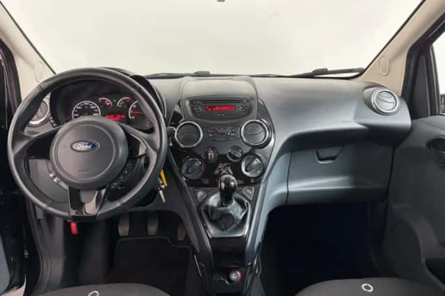 Ford Ka (2011) thumbnail 3
