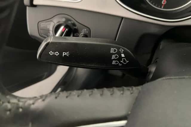 Audi A4 (2013) thumbnail 6