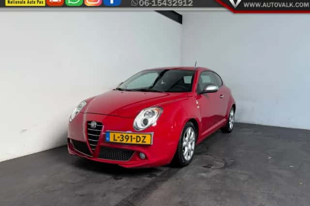 Alfa Romeo MiTo (2013) thumbnail 1