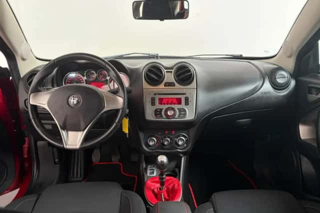 Alfa Romeo MiTo (2013) thumbnail 3